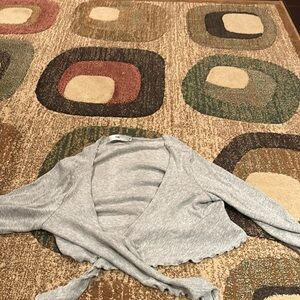 Adika cross over top